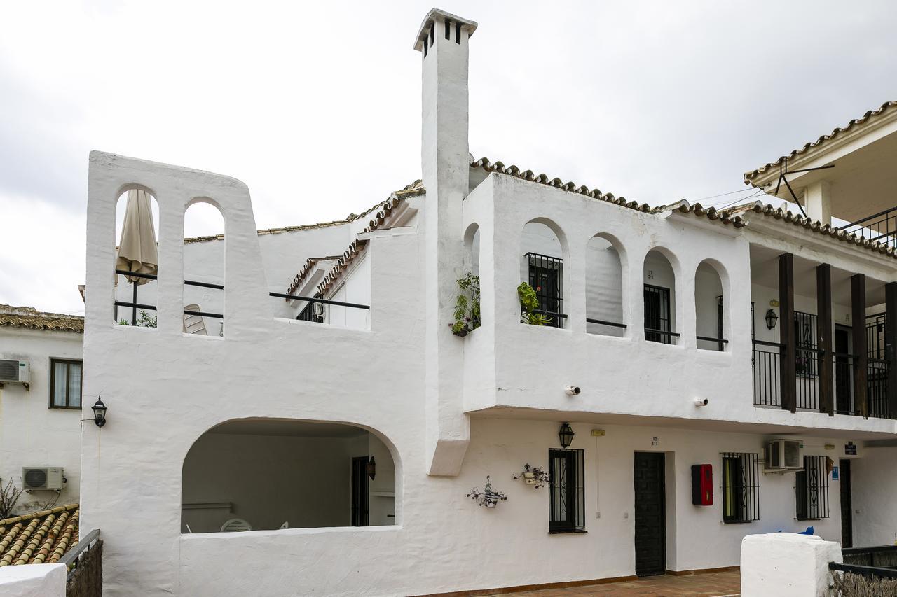 Weforyou Near The Beach Two Bedrooms In Pueblo Evita Benalmadena Exterior photo
